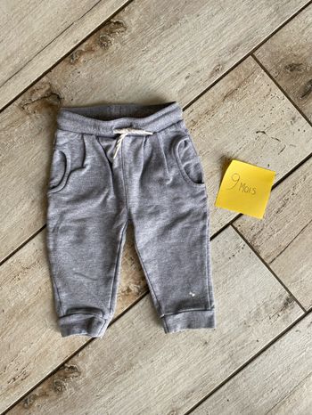 Pantalon survêtement - 9 Mois