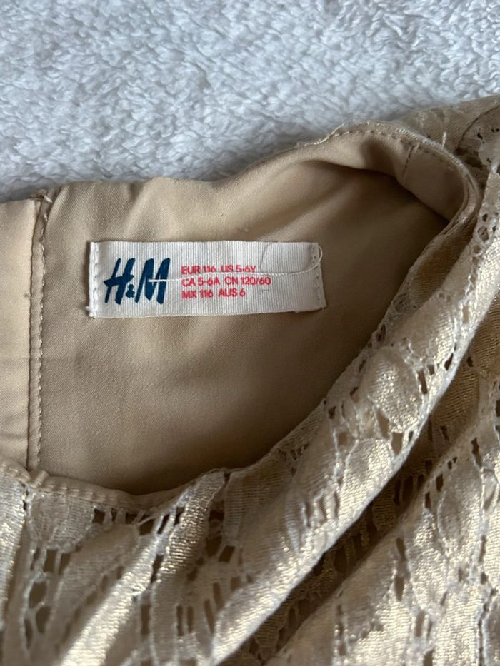 Jolie robe champagne et beige 5/6ans H&M - photo numéro 2