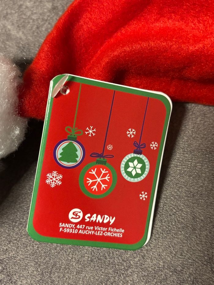 2 bonnets de Noël qui s’allume à led 4/10 ans Neuf - photo numéro 4