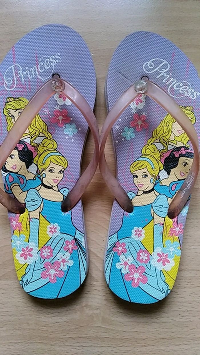 Tong fille taille 34/35 Disney - photo numéro 2
