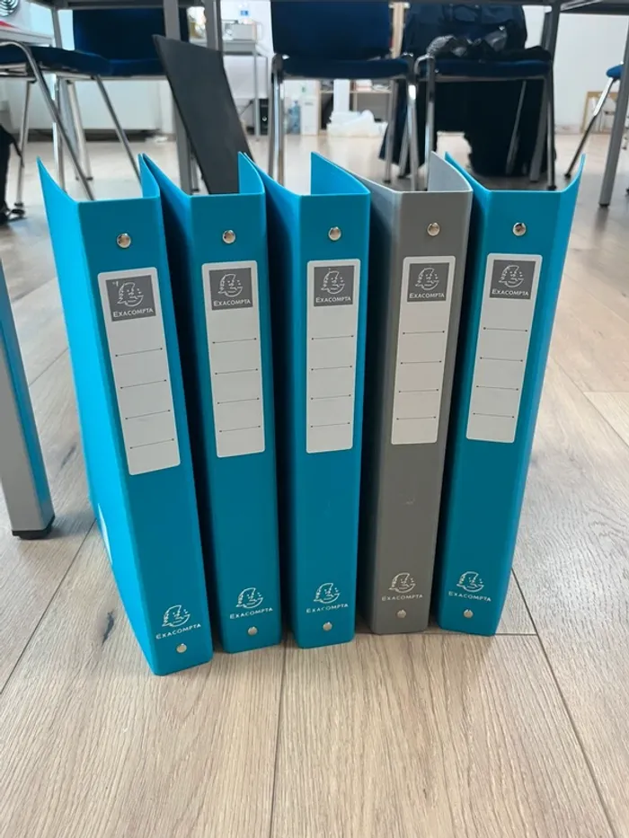 5 classeurs exacompta format a4 neufs