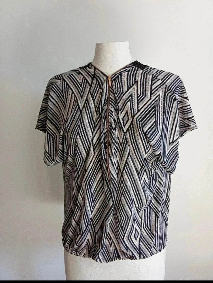 Blouse à motifs losange - photo numéro 2