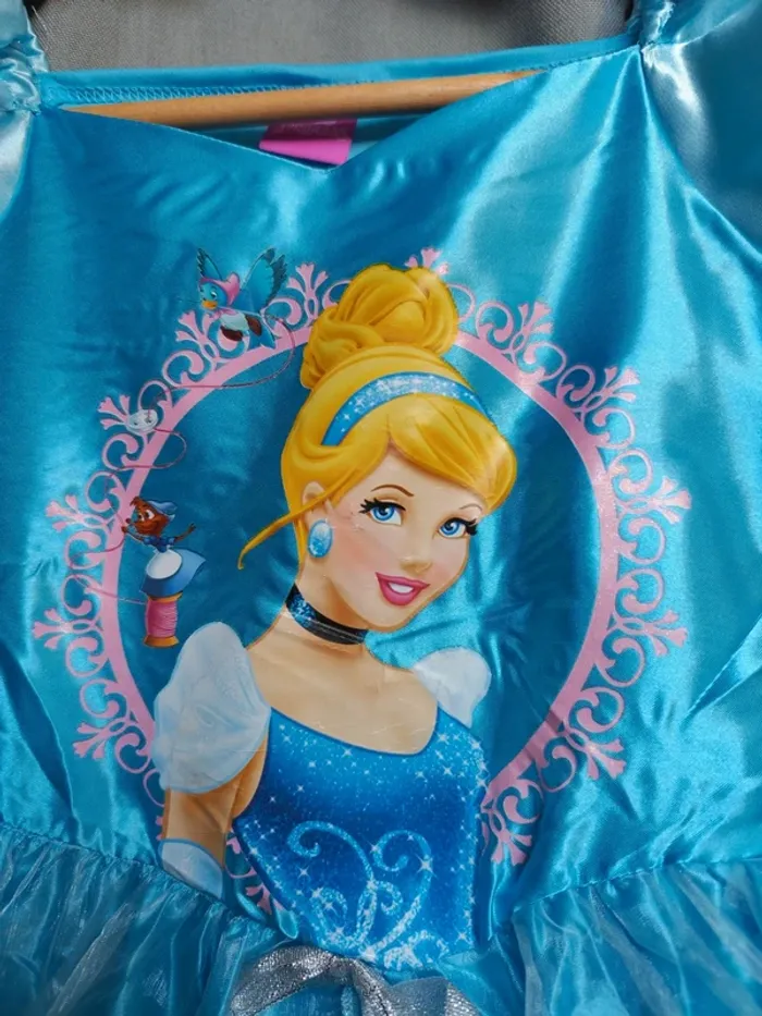 Robe cendrillon - photo numéro 2