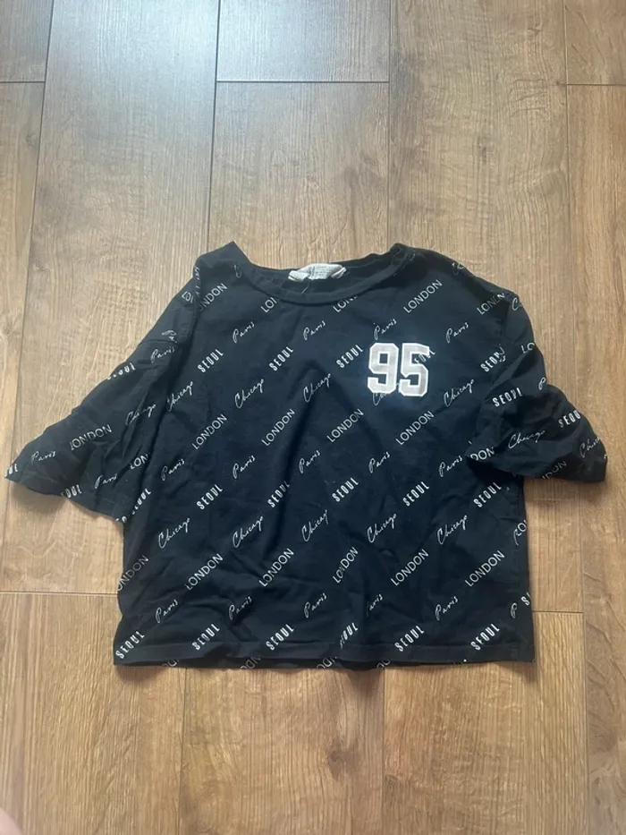 T-shirt court taille 12 ans