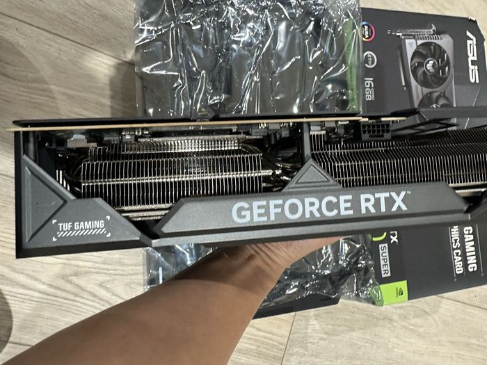Tuf gaming RTX 4080 - photo numéro 6