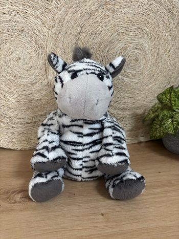 Doudou zèbre noir blanc bebereve  soft friends