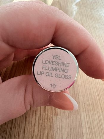 Gloss Yves saint Laurent 10 