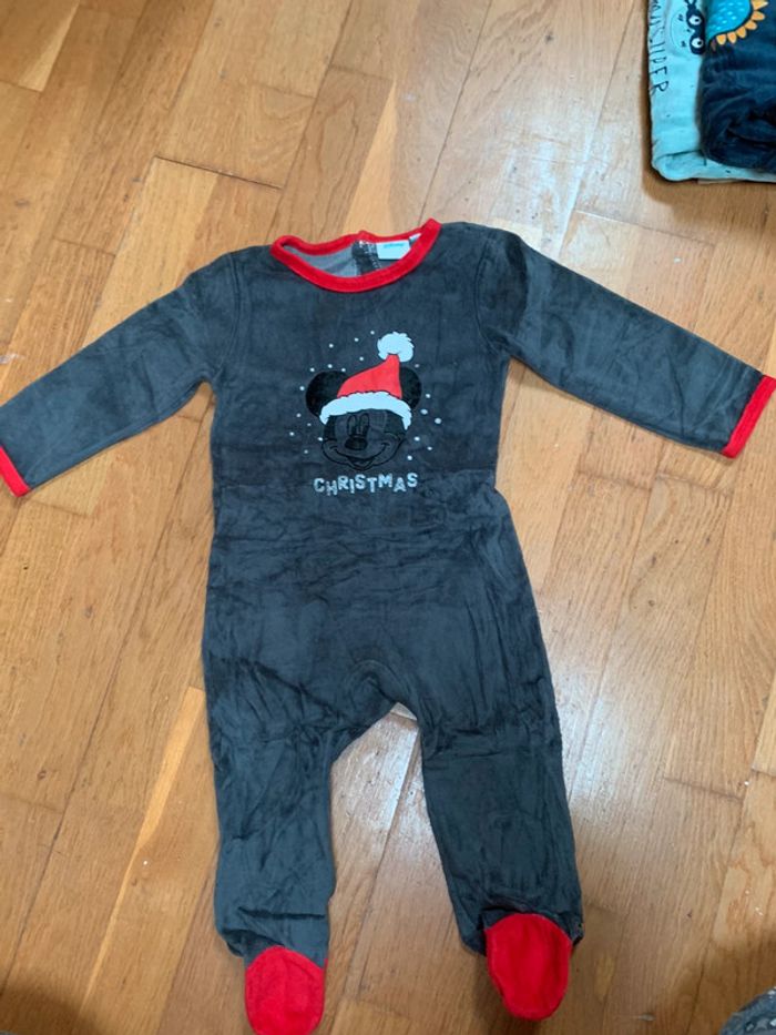 Pyjama Mickey noël 12 mois