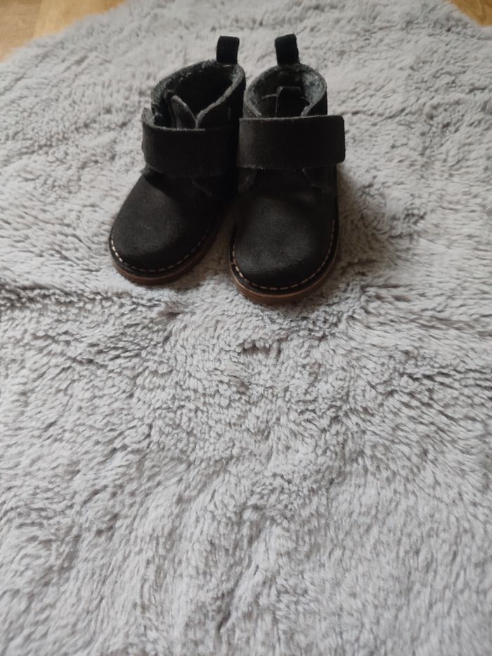 Bottines garçon 20 Zara - photo numéro 2