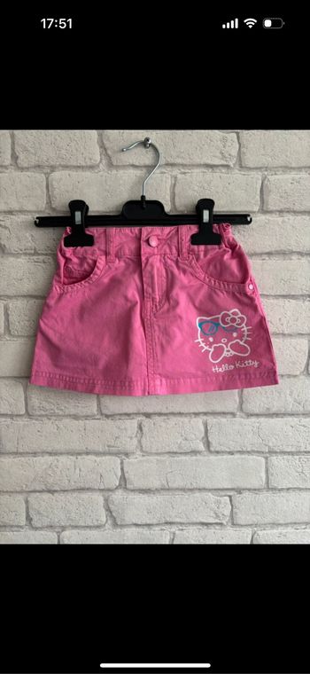 Jupe  Hello Kitty taille 4 ans