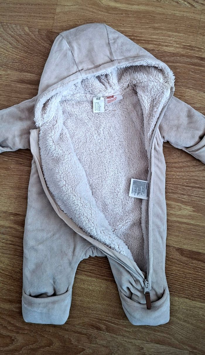 Combi H&M taille 1 mois - photo numéro 2