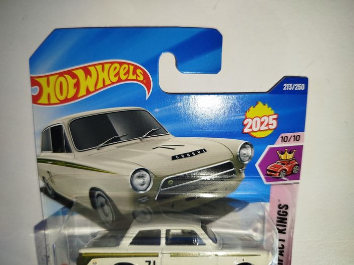 Hot Wheels Lotus Cortina 2025 - photo numéro 9