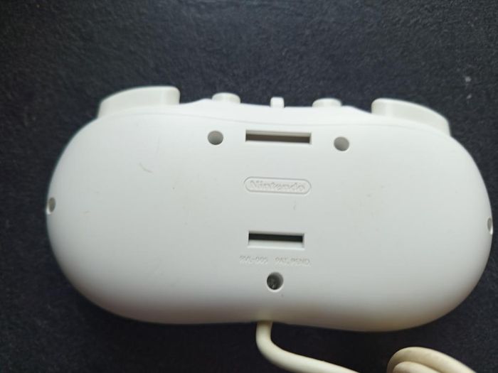 Nintendo - Wii - Manette classique - photo numéro 2