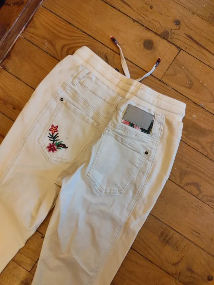 Jean crème Desigual style jogging taille élastique XS - photo numéro 4