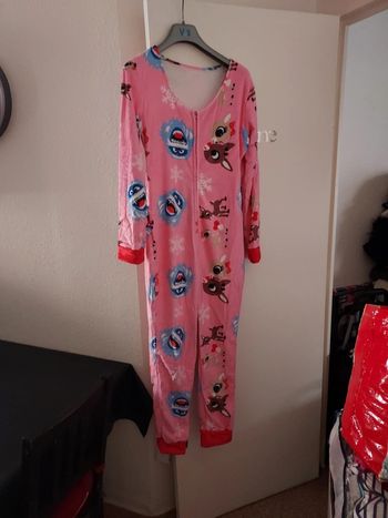 Lot Pyjamas 1 pièce hiver femme S/M