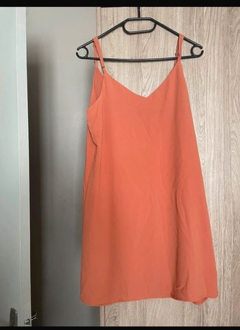 Robe courte à bretelles corail / rose