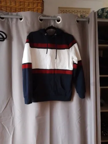 Sweat capuche