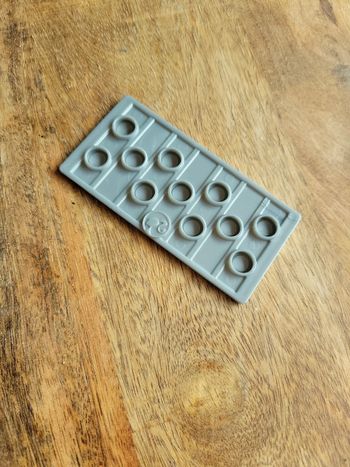 Jouet plaque barbie pour accessoires