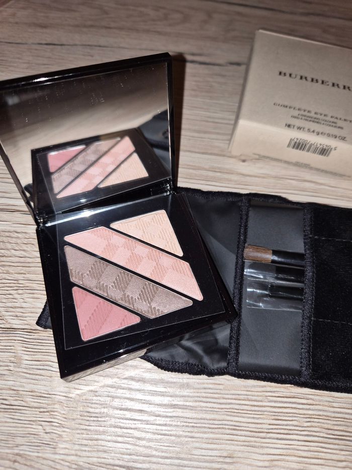 Palette complete eye Burberry - photo numéro 2