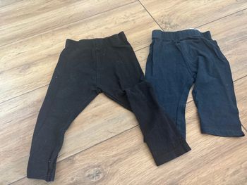 Lot 2 legging kiabi 18 mois