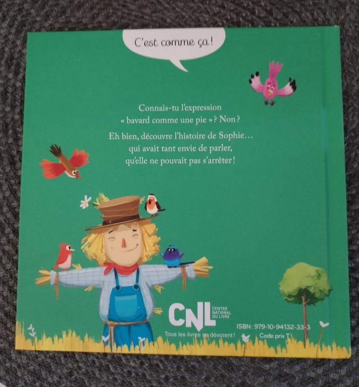 Livre "Bavard comme une pie" neuf - photo numéro 4