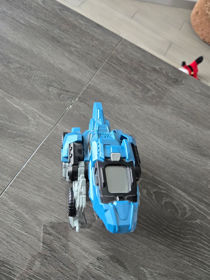 Voiture dinosaure - photo numéro 3