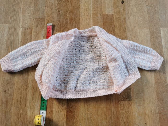 Gilet tricoté rose /blanc - photo numéro 2