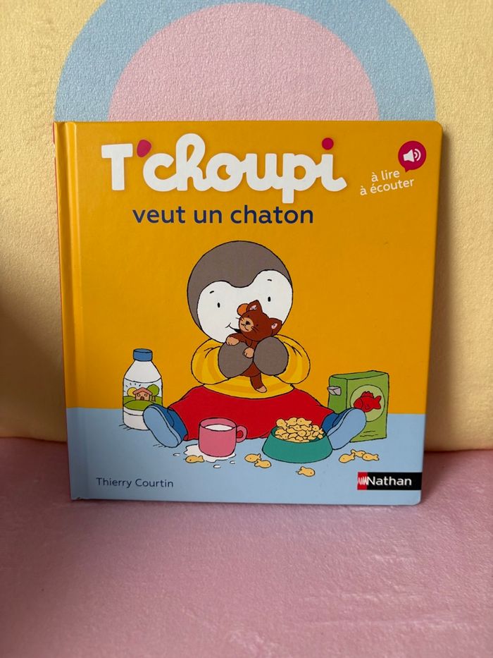 T’choupi veut un chaton.