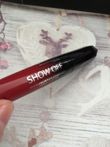 Rouge à lèvres liquide mat Rimmel neuf