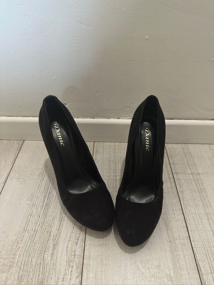 Paire de talons portée T41 - photo numéro 2