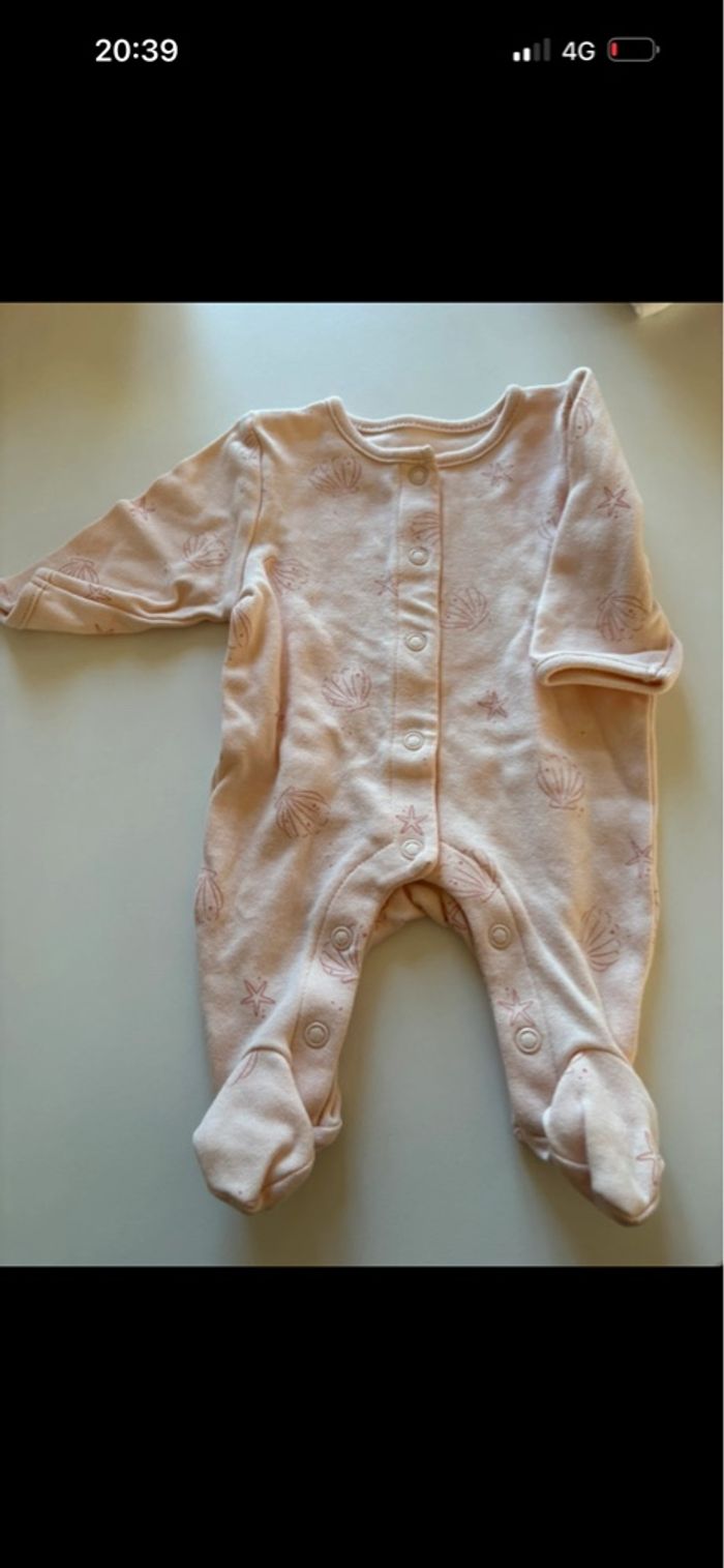 GROS LOT BÉBÉ 0 MOIS - photo numéro 8