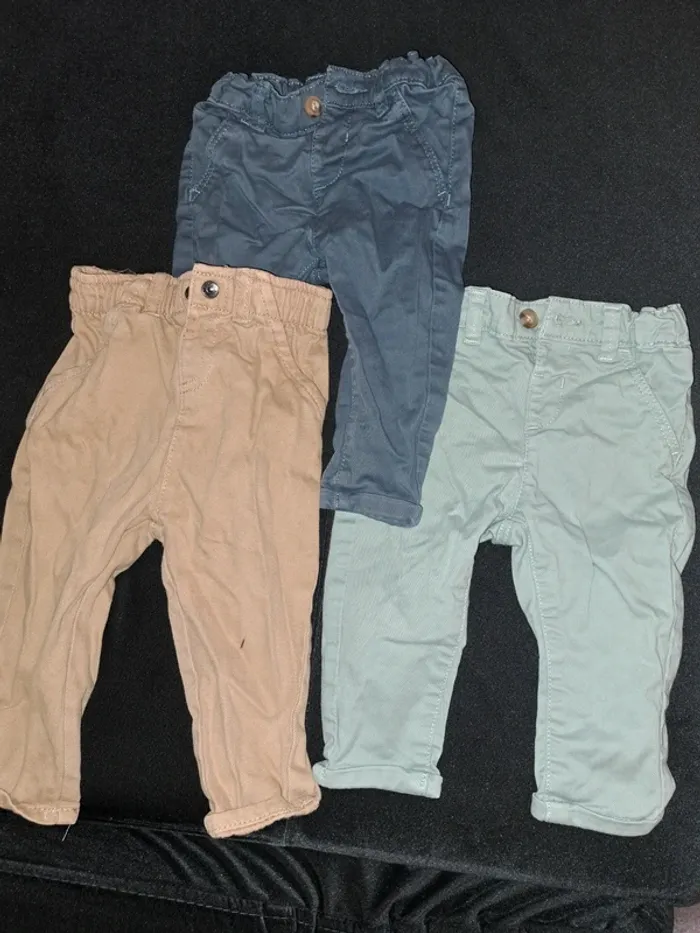 Lot 3 pantalons 9 mois - photo numéro 2