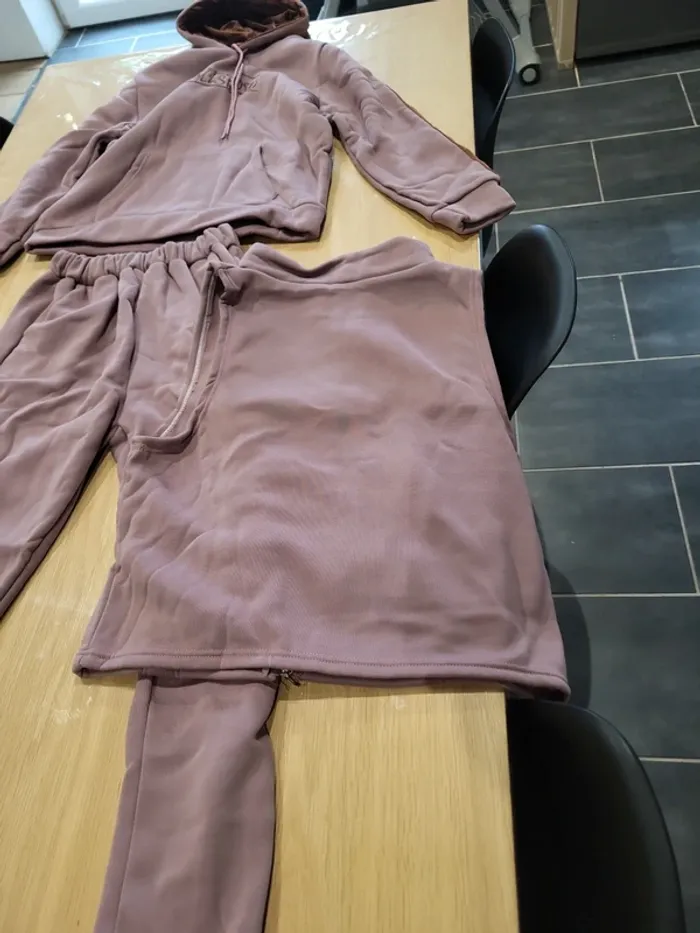 Ensemble mauve - photo numéro 4