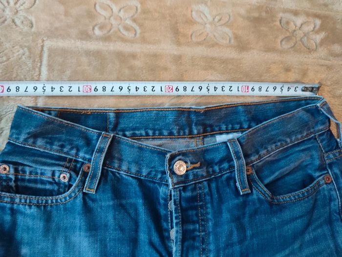 Levi's vintage 501 taille w25 - photo numéro 9