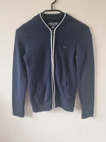 Gilet avec fermeture