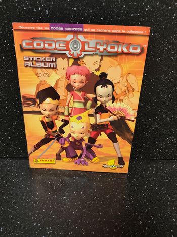 RARE album panini code Lyoko avec poster 