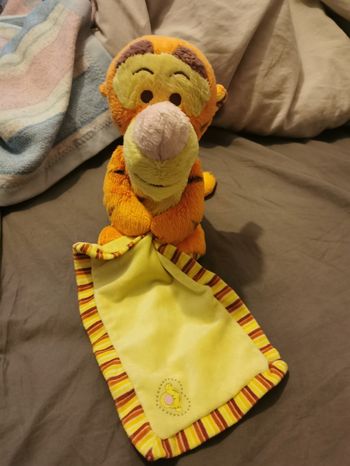 Peluche Doudou Tigrou