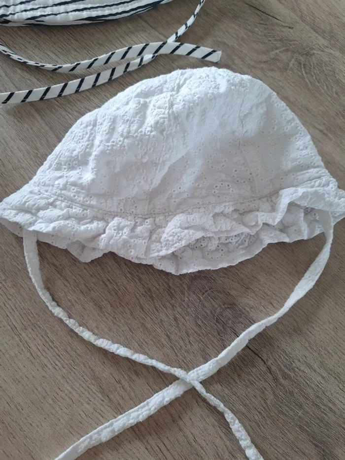 Lot de 4 chapeau, casquette, bob kiabi taille 43, 45 et 47 - photo numéro 2
