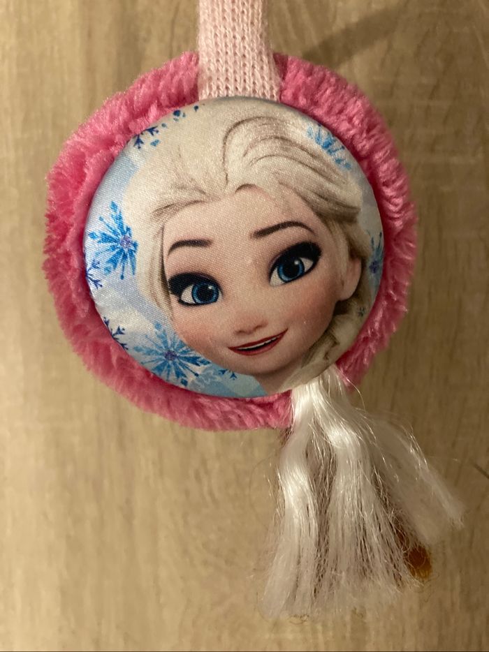 Cache oreilles - photo numéro 3