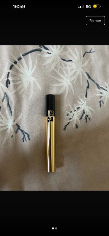 Mascara effet faux cils