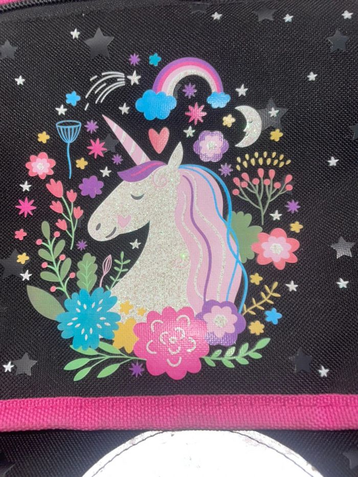 🩷 Cartable licorne 🩷 - photo numéro 3