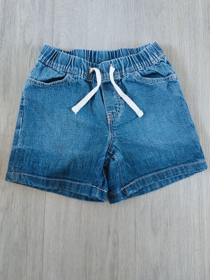 Short GAP taille 4 ans
