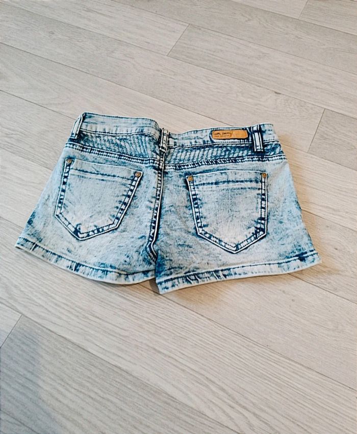 🌹Joli short en jean 🌹 - photo numéro 6