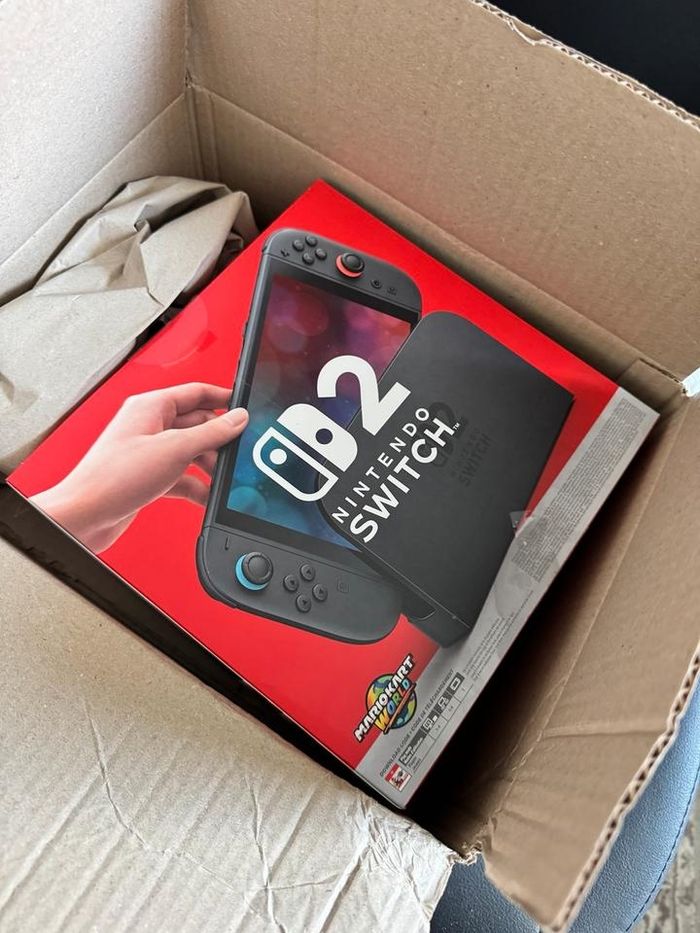 Nintendo switch 2 + Mario kart world Neuf Scellé