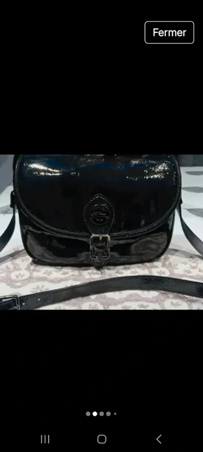 Sac longchamp en bandoulière petites imperfections voir photos