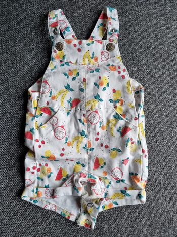 Salopette en jean 3 mois blanche motifs fruits