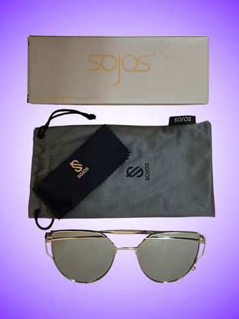 Lunettes de Soleil Femme Sojos – Monture Cat Eye Métal Doré – Verres Miroir Argenté/Gris – Neuf, Avec Étiquette