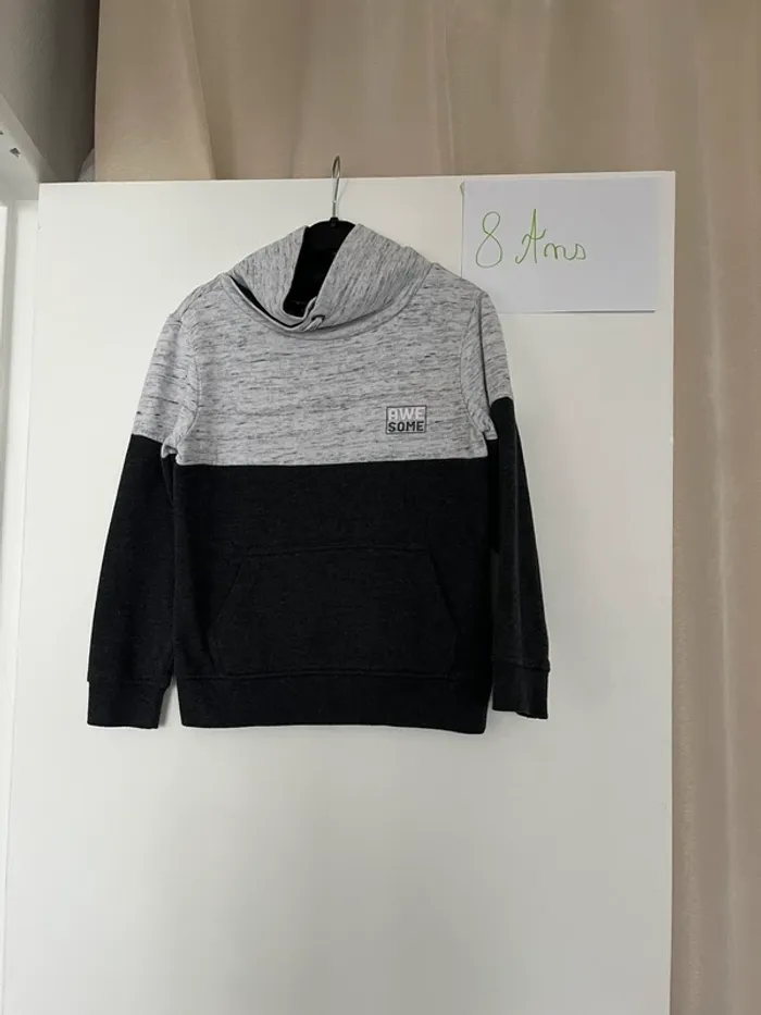 Pull 8 ans