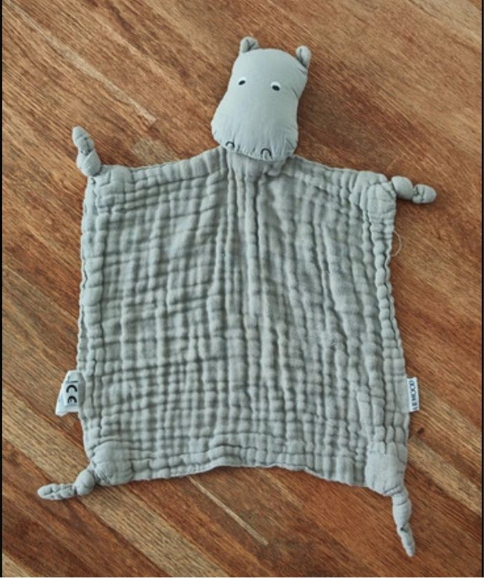 Doudou hippopotame agente Liewood - photo numéro 2