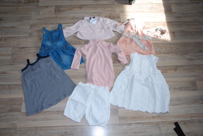 Lot vetements bébé fille 12-18 mois